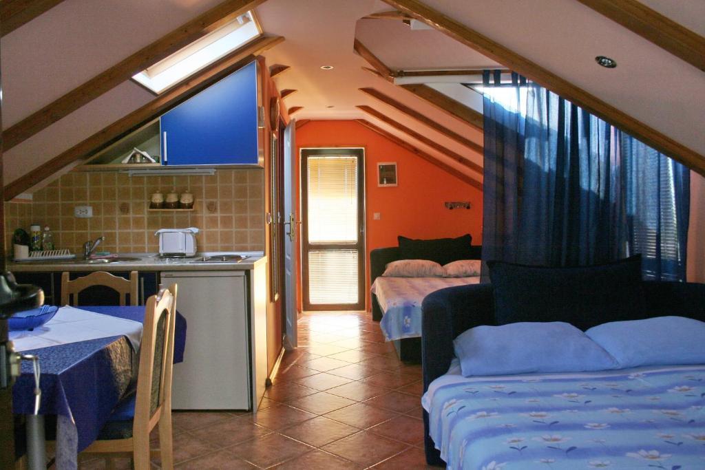 Apartments Penovic コトル 部屋 写真